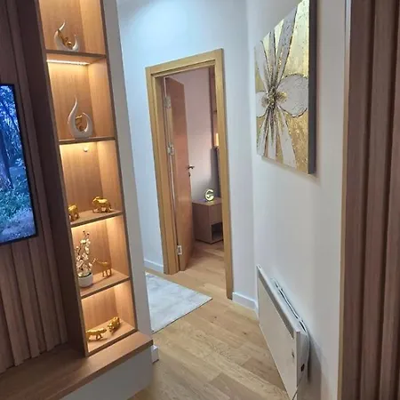 Balkan Square Gold Dorotea-centar *