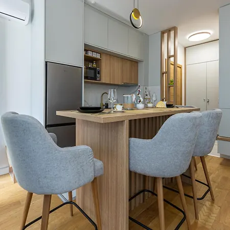 Balkan Square Gold Dorotea-centar Apartment