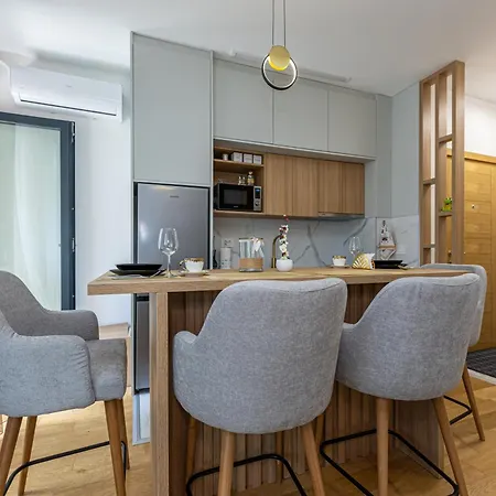 Apartment Balkan Square Gold Dorotea-centar *