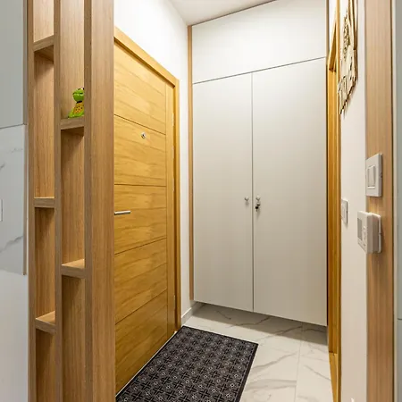 Balkan Square Gold Dorotea-centar Apartment *