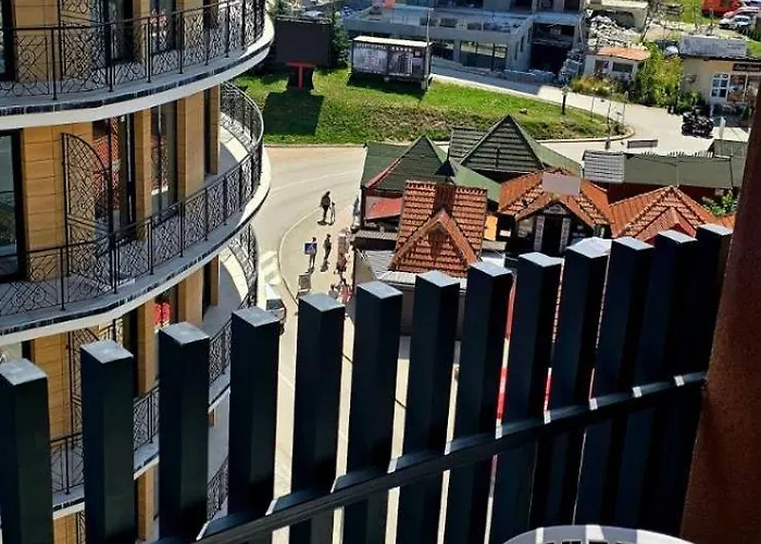 Balkan Square Gold Dorotea-centar