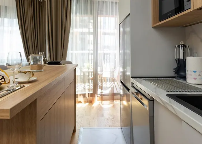 Balkan Square Gold Dorotea-centar