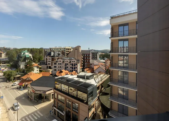 Balkan Square Gold Dorotea-centar