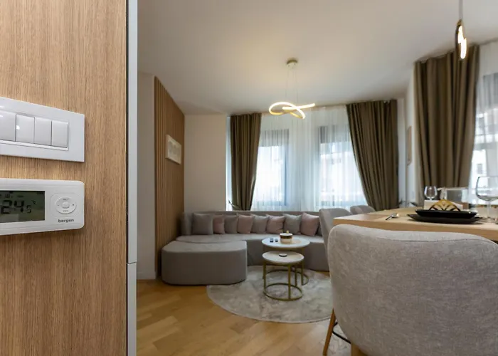 Balkan Square Gold Dorotea-centar Apartment